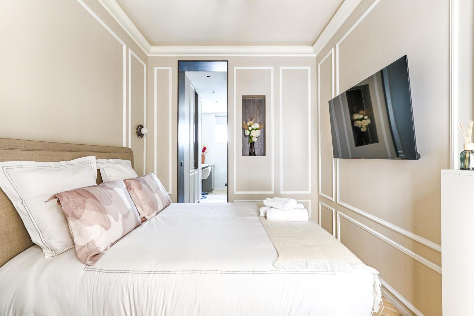 Luxury And Design Studio Invalides 巴黎 外观 照片